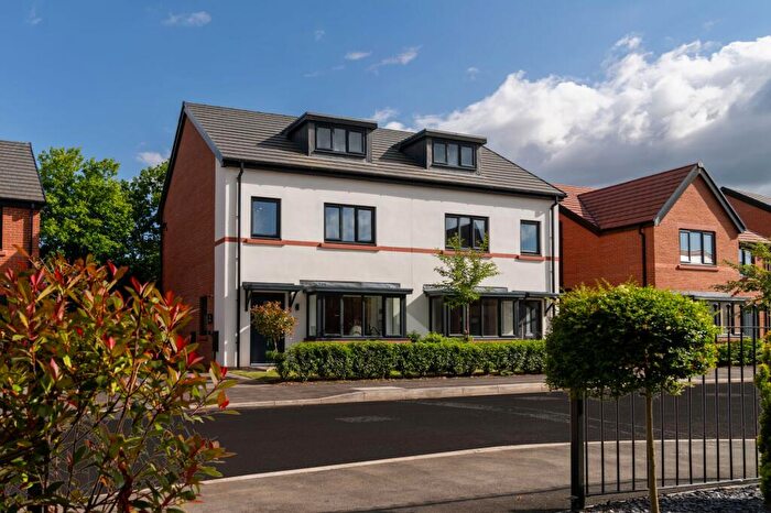 4 Bedroom Semi-Detached House For Sale In Millwood Road, Walton Park, PR5