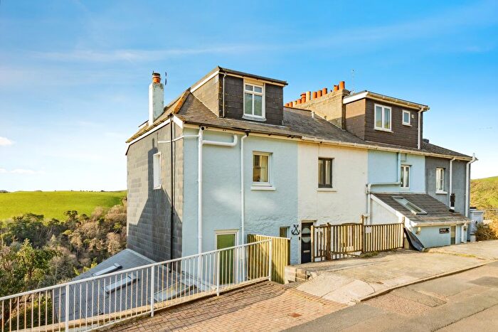 3 Bedroom Property To Rent In Upper Wood Lane Reservoir Terrace, Dartmouth, TQ6