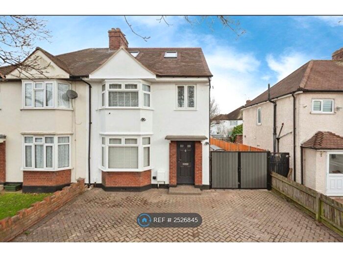 5 Bedroom Semi-Detached House To Rent In Nelson Road, Twickenham, TW2