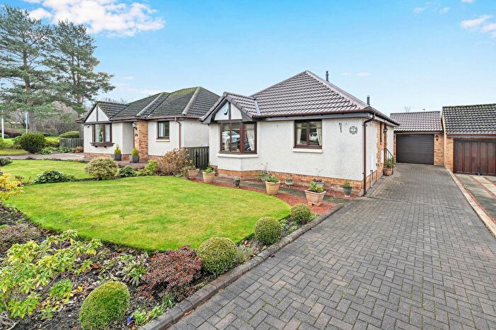 2 Bedroom Detached Bungalow For Sale In Victoria Road, Newtongrange, EH22