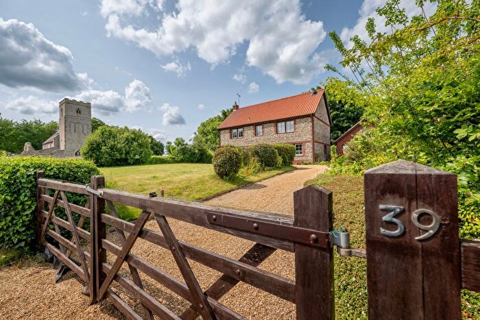 4 Bedroom Detached House For Sale In Church Road, Flitcham, King's Lynn, PE31