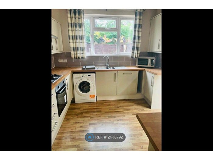 4 Bedroom Terraced House To Rent In Fishponds Road, Fishponds, Bristol, BS16