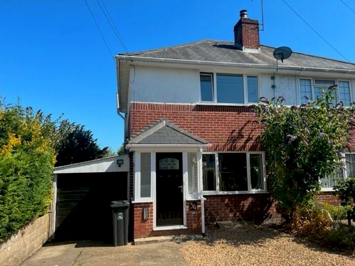 3 Bedroom Semi-Detached House To Rent In Argyll Road, BH12