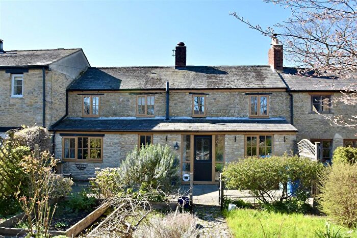 2 Bedroom Terraced House For Sale In Chapel Row, Souldern, OX27