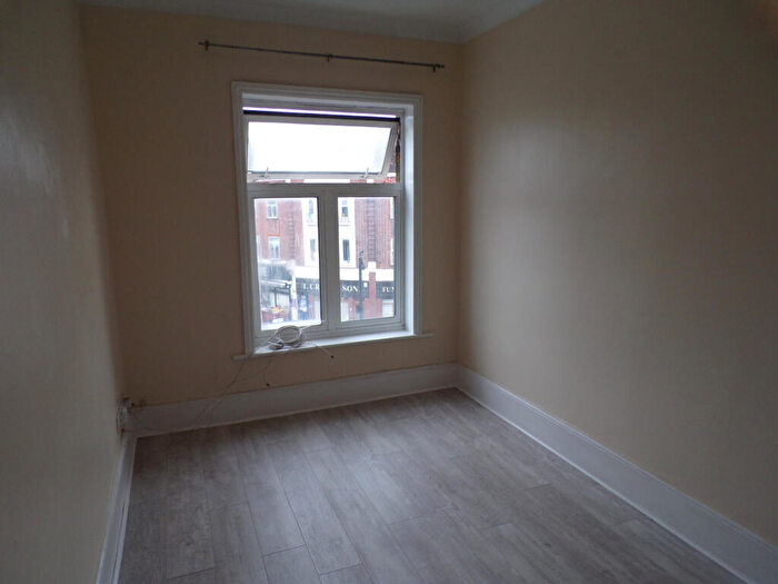 1 Bedroom Flat To Rent In Canning Town, London, E16