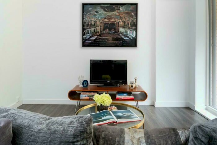 2 Bedroom Flat To Rent In Uncle New Cross, Batavia Road, London, SE14