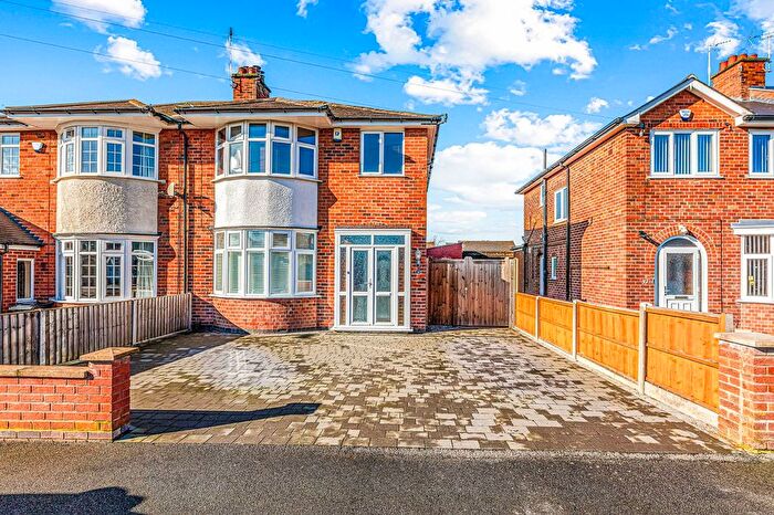 3 Bedroom Semi-Detached House For Sale In Westdown Drive, Thurmaston, Leicester, LE4