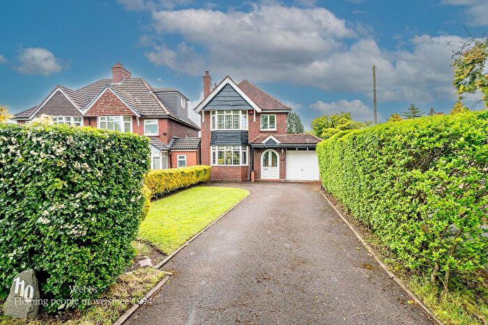3 Bedroom Detached House For Sale In Longwood Road, Walsall, WS9