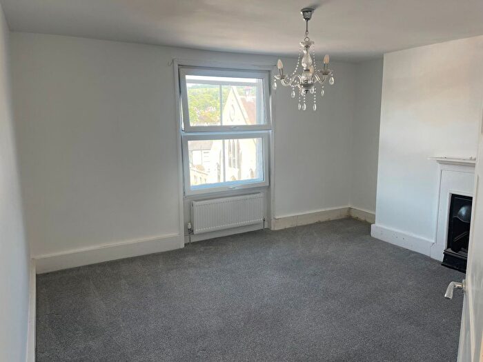 4 Bedroom Terraced House To Rent In London Road, Dover, CT17