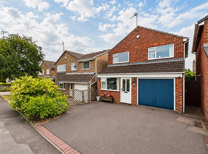 3 Bedroom Detached House For Sale In Lambourn Drive, Allestree, Derby, DE22