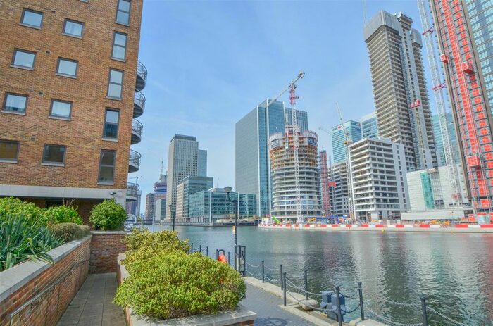 1 Bedroom Flat To Rent In Meridian Place, London, E14