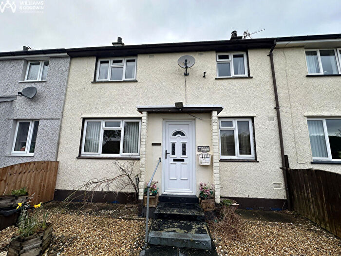3 Bedroom Terraced House For Sale In Bro Llewelyn, Llandegfan, Anglesey, LL59