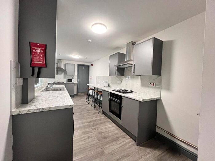 5 Bedroom Terraced House To Rent In Ashford Street, Shelton, Stoke-On-Trent, ST4