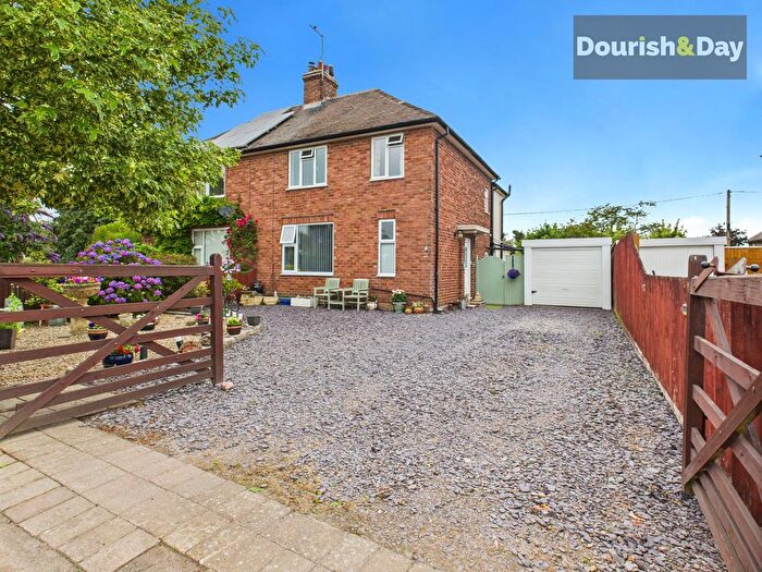 3 Bedroom Semi-Detached House For Sale In Barhill Drive, Tushingham, SY13