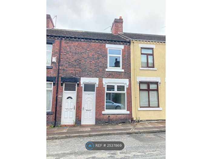 2 Bedroom Terraced House To Rent In Pinnox Street, Stoke-On-Trent, ST6