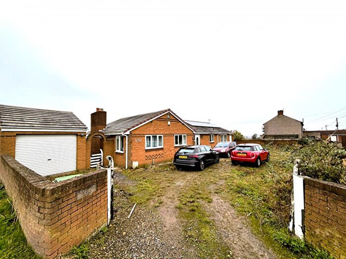 3 Bedroom Bungalow For Sale In Holme Hill Lodge, Easington, SR8