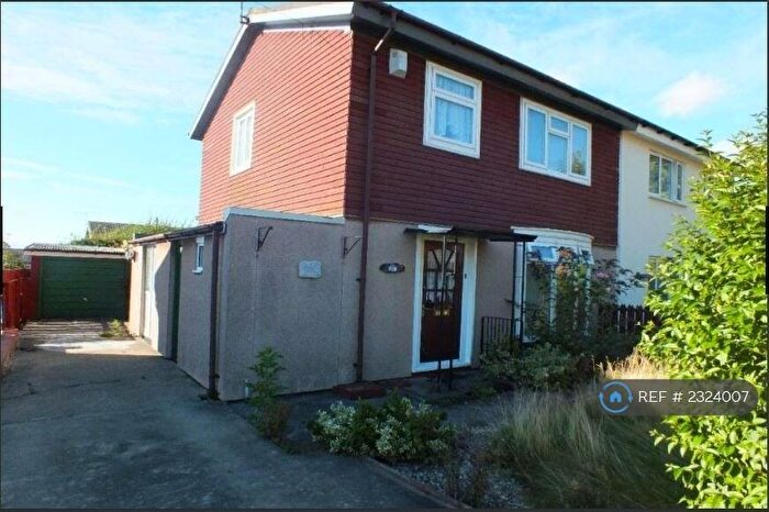 3 Bedroom Semi-Detached House To Rent In Deanham Gardens, Newcastle Upon Tyne, NE5