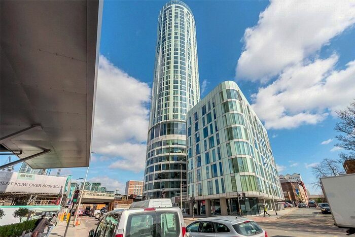 1 Bedroom Flat For Sale In Sky Gardens, Wansworth Road, Nine Elms, SW8