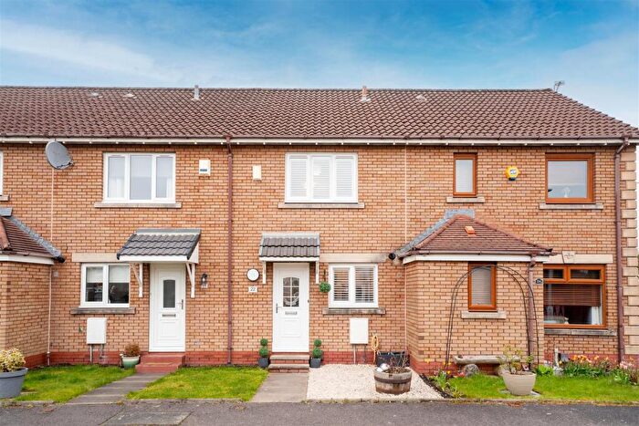 2 Bedroom Terraced House For Sale In Birdsfield Street, Hamilton, ML3