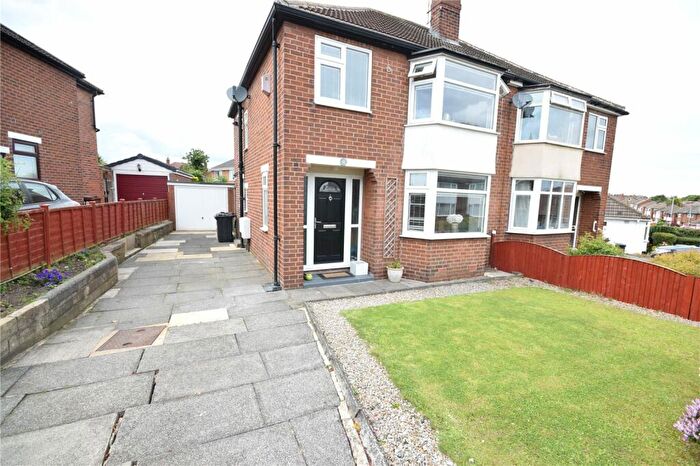 3 Bedroom Semi-Detached House To Rent In Knightsway, Garforth, Leeds, West Yorkshire, LS25