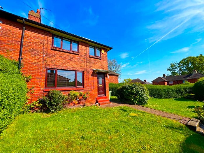 3 Bedroom Semi-Detached House To Rent In Stanmore Mount, Burley, Leeds, LS4