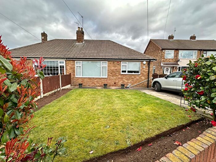 2 Bedroom Semi Detached Bungalow For Sale In Sunnyside, Edenthorpe, Doncaster, DN3
