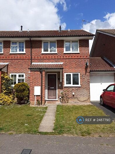 2 Bedroom Semi-Detached House To Rent In Radnor Road, Bracknell, RG12