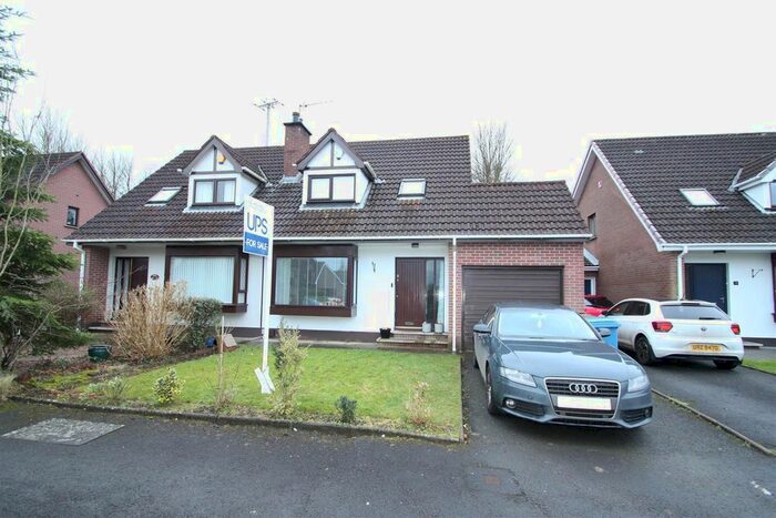 3 Bedroom Semi-Detached House For Sale In Meadowvale, Saintfield, Ballynahinch, BT24