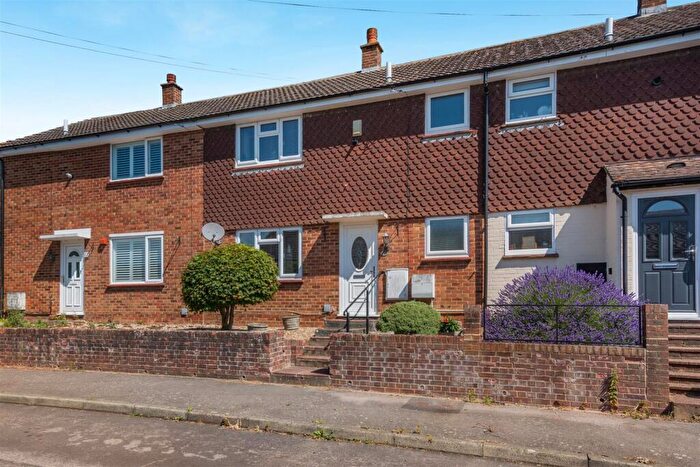 3 Bedroom Terraced House For Sale In Bryant Close, Nettlestead, Maidstone, ME18