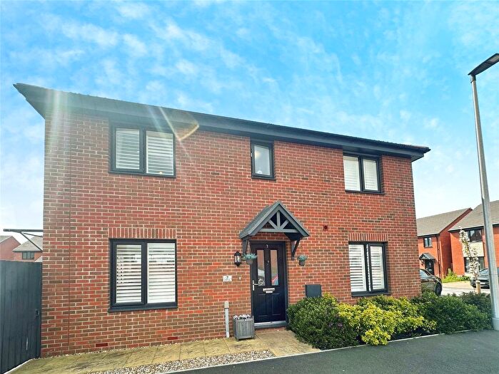 3 Bedroom End Of Terrace House To Rent In Penry Road, Exeter, Devon, EX2