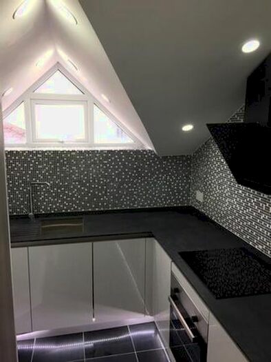 1 Bedroom Flat To Rent In The Parade, Roath, Cardiff CF24