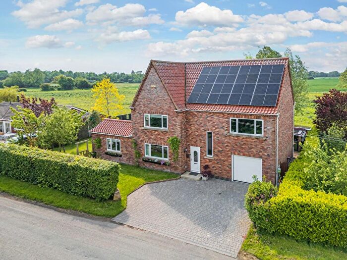 5 Bedroom Detached House For Sale In Newland, Selby, YO8