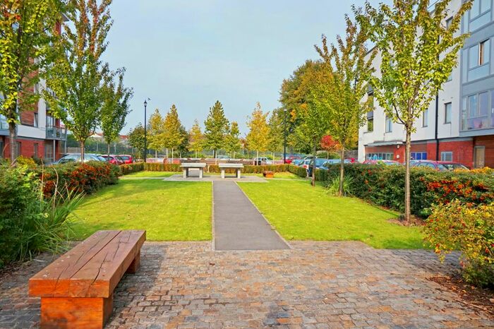 2 Bedroom Apartment To Rent In Crown And Anchor House, Sweetman Place, City Centre, BS2