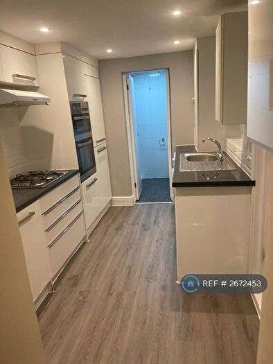 4 Bedroom Terraced House To Rent In King William Road, Gillingham, ME7