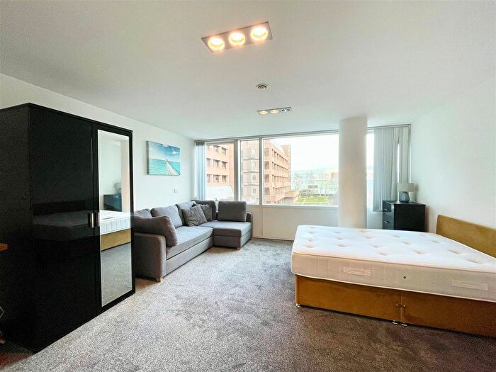 Studio To Rent In One Park West, Strand Street, L1