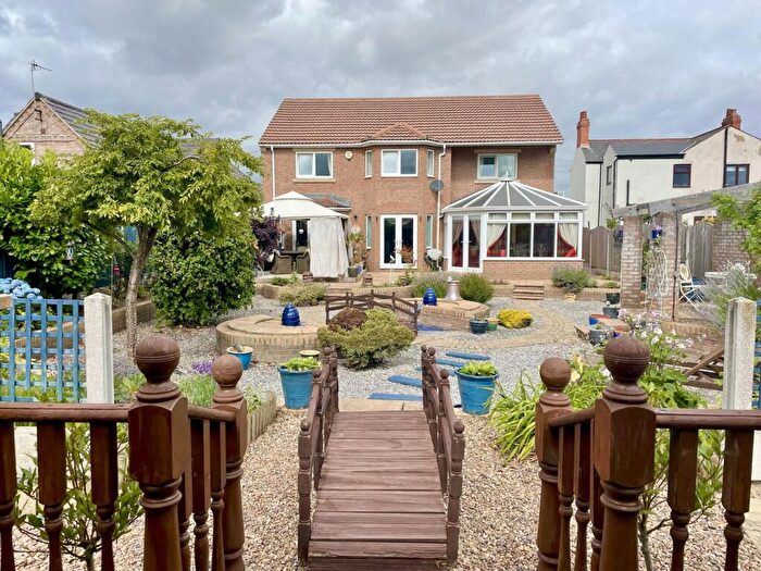 5 Bedroom Detached House For Sale In Honeysuckle Walk, Blaxton, Doncaster, DN9