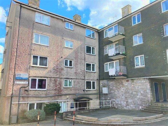 2 Bedroom Flat To Rent In Castle Street, Barbican, PL1