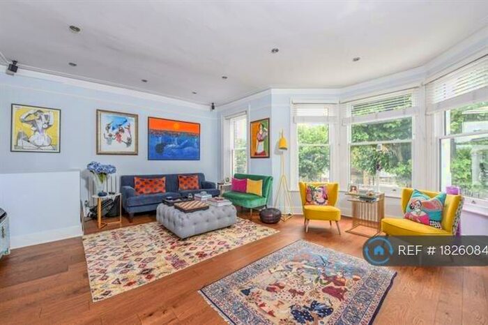 4 Bedroom Maisonette To Rent In Fordwych Road, London, NW2