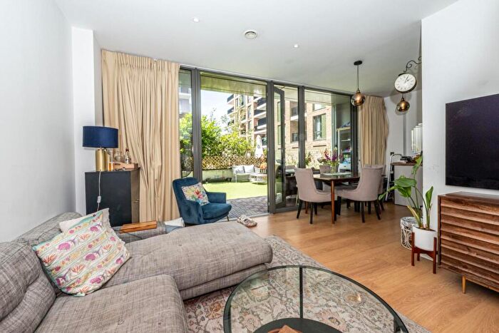 3 Bedroom Flat For Sale In Kilburn Park Road, Maida Vale, NW6