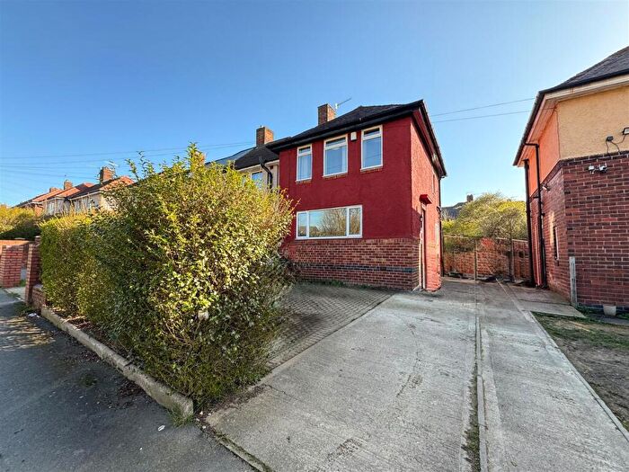 3 Bedroom End Of Terrace House For Sale In Palgrave Road, Sheffield, S5