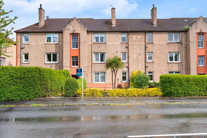 2 Bedroom Flat For Sale In Northfield Broadway, Edinburgh, EH8