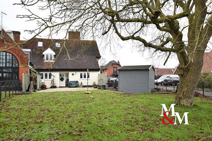 2 Bedroom Maisonette To Rent In Liscombe Park, LU7