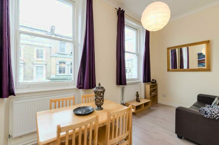 2 Bedroom Flat To Rent In Finborough Road, Chelsea, London, SW10