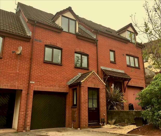 3 Bedroom Terraced House To Rent In Heron Way, The Willows, TQ2