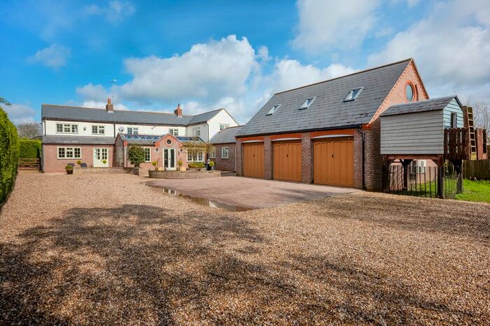 5 Bedroom Detached House For Sale In Stockton, Southam, Warwickshire, CV47