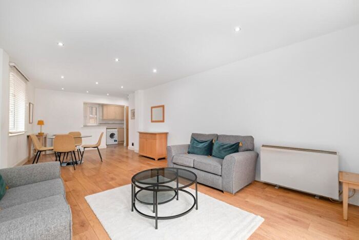 2 Bedroom Apartment To Rent In Bartholomew Close London, EC1A