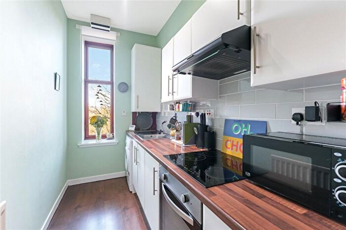 1 Bedroom Flat For Sale In Greenholme Street, Cathcart, Glasgow, G44