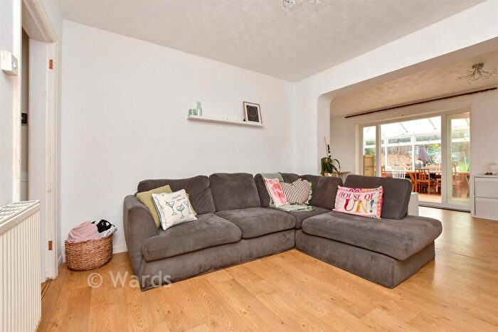 4 Bedroom Semi-Detached House For Sale In Invicta Road, Margate, Kent, CT9