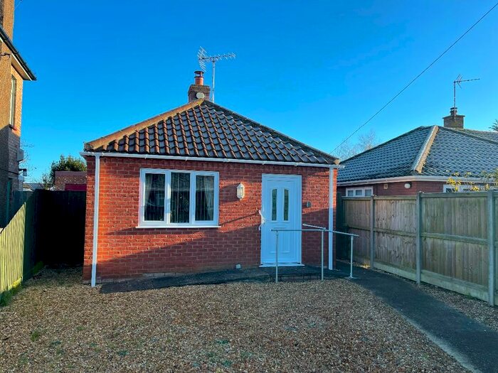 2 Bedroom Bungalow To Rent In Gorefield Road, Leverington, Wisbech, PE13