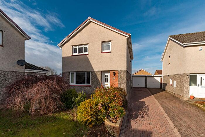 3 Bedroom Detached House For Sale In Currievale Park, Currie, Edinburgh, EH14